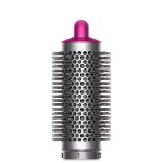 Круглая щетка-брашинг. Длинные тонкие щетинки направляют воздух глубоко в волосы, придавая им объем по мере высыхания