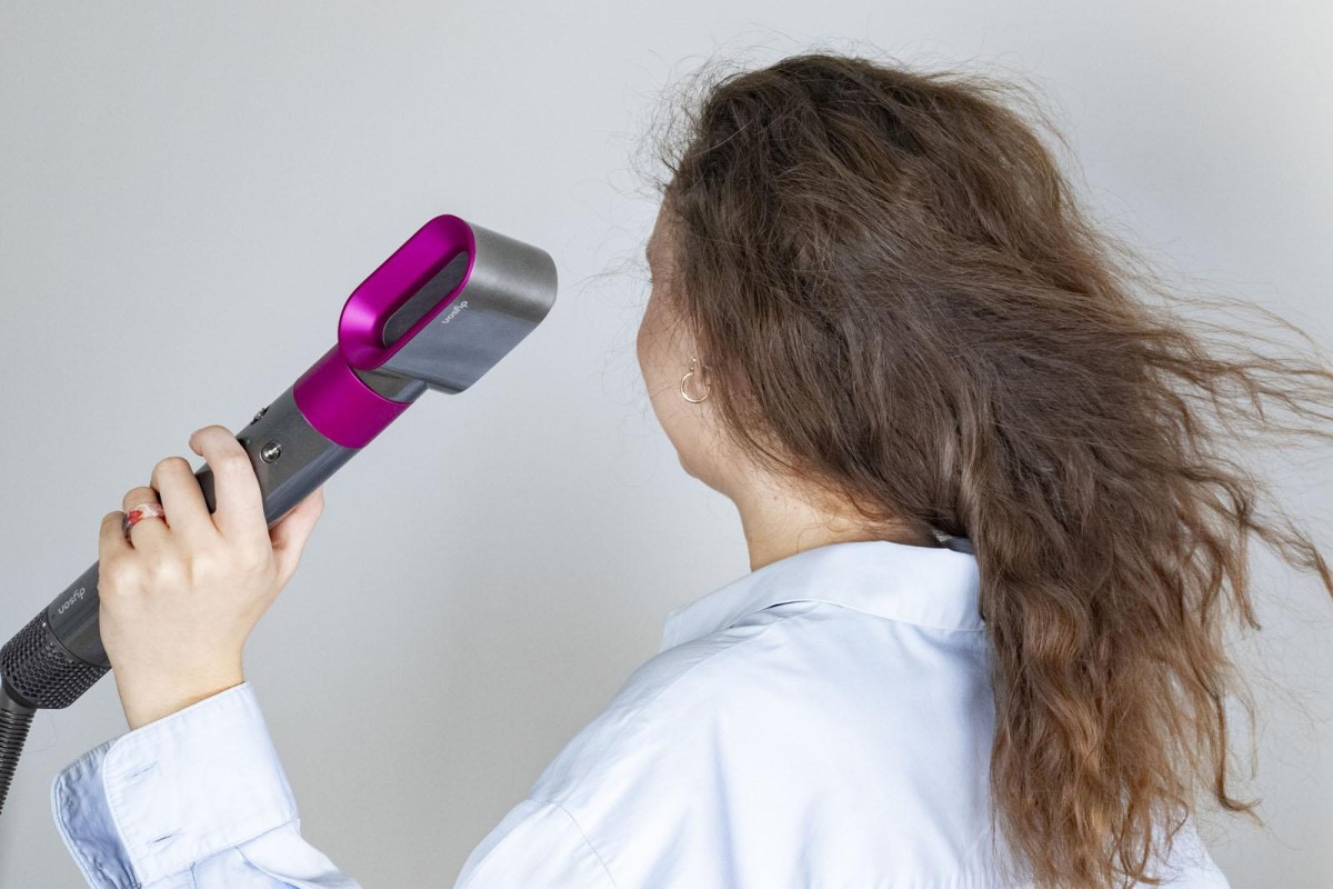 Как сделать идеальную прическу с аксессуарами Dyson